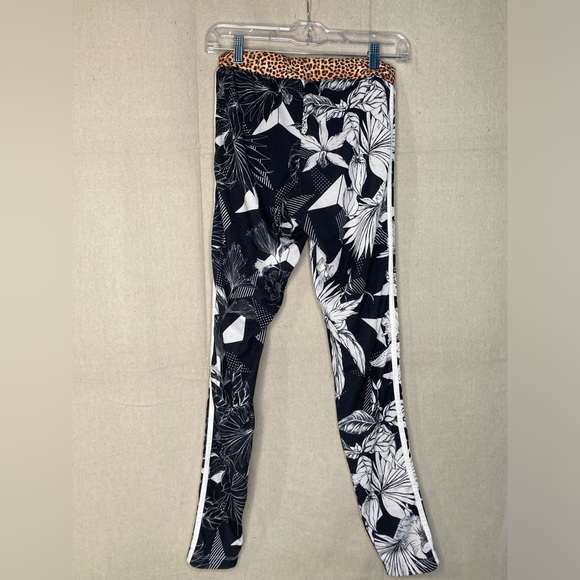 Adidas leggings - Picture 3 of 5